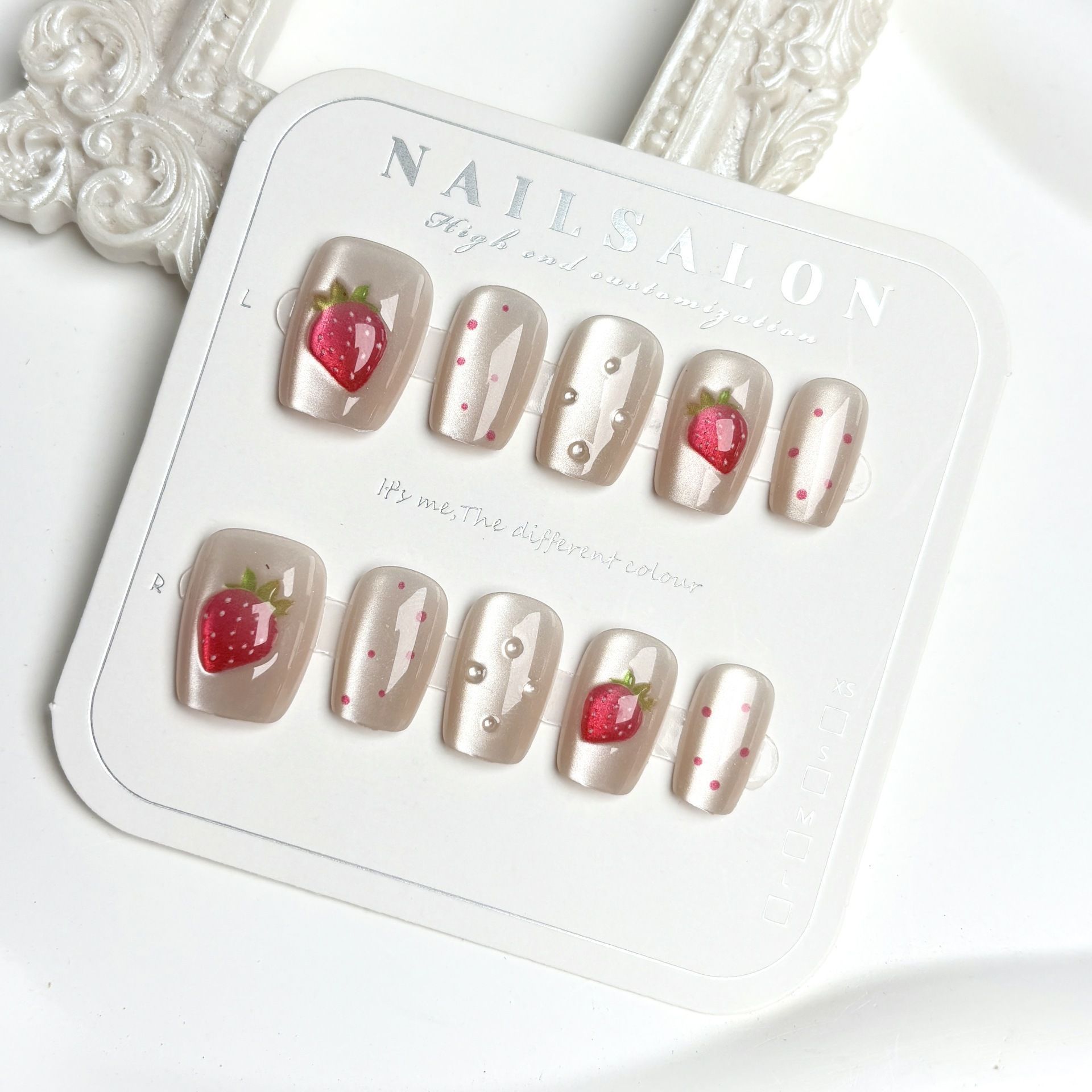 Nail Art Strawberry - 10 Stück kurze quadratische Katzenaugen-handgemachte Nägel